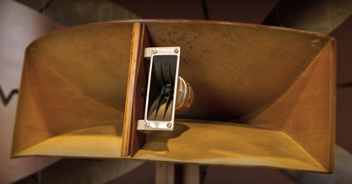 How Do Klipsch HornLoaded Speakers Work? Klipsch