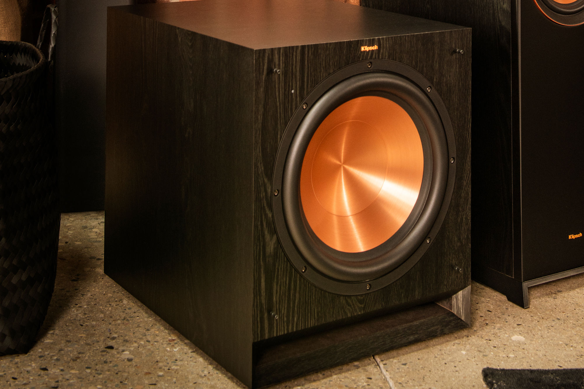 how-to-pick-the-perfect-subwoofer-klipsch