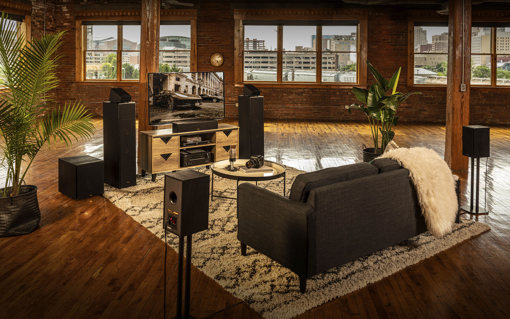 Klipsch speaker system with tv in living room